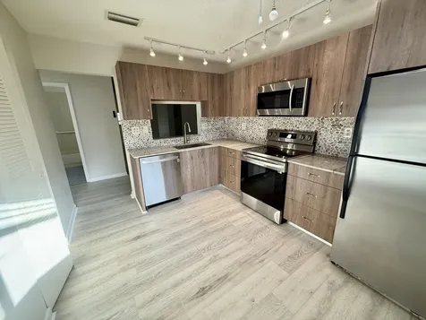 15401 Pembridge Avenue Delray Beach FL 33484