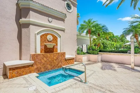 2804 Sarento Place Palm Beach Gardens FL 33410