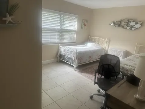 715 20th Street Vero Beach FL 32960
