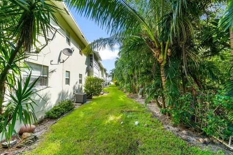 658 Ne 6th Court Boynton Beach FL 33435