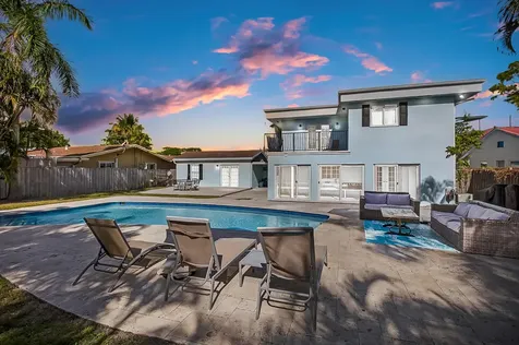736 Ne 34th Court Oakland Park FL 33334
