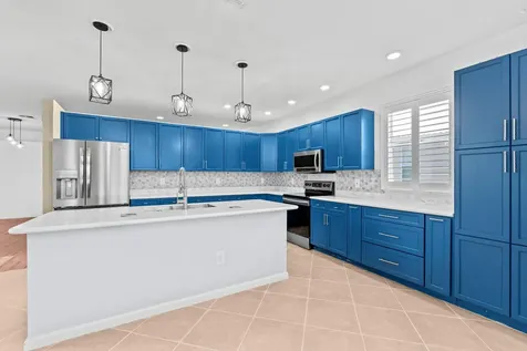 11704 Sw Bennington Circle Port Saint Lucie FL 34987