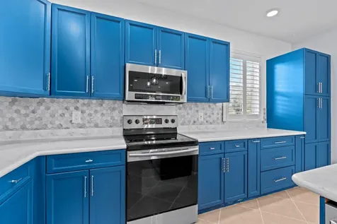 11704 Sw Bennington Circle Port Saint Lucie FL 34987