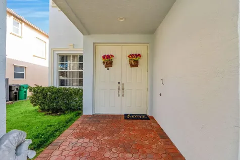 11704 Sw Bennington Circle Port Saint Lucie FL 34987