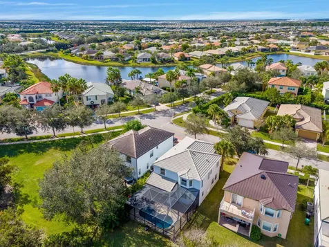 11704 Sw Bennington Circle Port Saint Lucie FL 34987