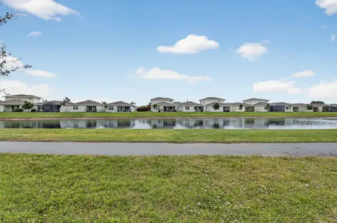 13729 Date Palm Court Delray Beach FL 33484