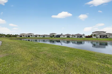 13729 Date Palm Court Delray Beach FL 33484