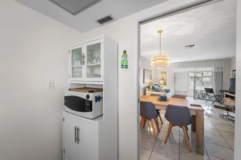 2842 Crosley Drive West Palm Beach FL 33415