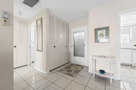 2842 Crosley Drive West Palm Beach FL 33415