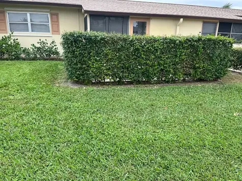 2842 Crosley Drive West Palm Beach FL 33415