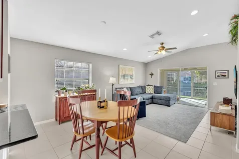 5104 N La Sedona Circle Delray Beach FL 33484