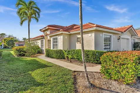 5104 N La Sedona Circle Delray Beach FL 33484