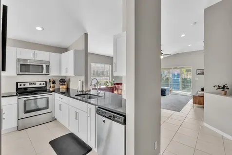 5104 N La Sedona Circle Delray Beach FL 33484
