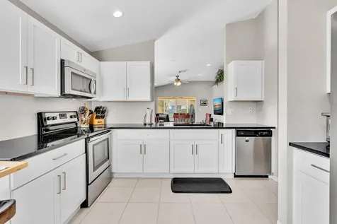 5104 N La Sedona Circle Delray Beach FL 33484