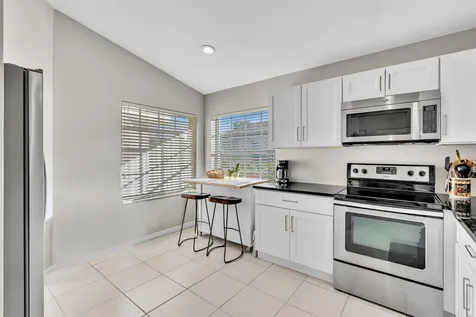 5104 N La Sedona Circle Delray Beach FL 33484