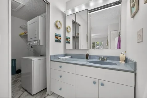 419 Lake Dora Drive West Palm Beach FL 33411