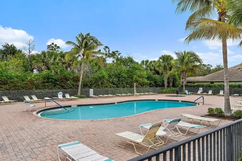 5903 Se Crooked Oak Avenue Hobe Sound FL 33455