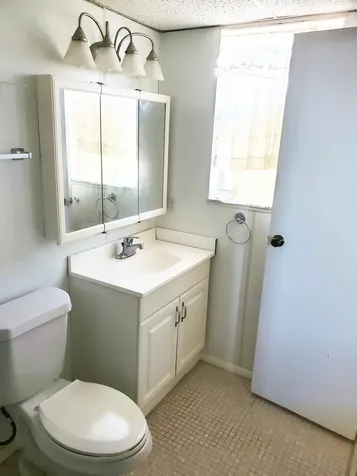 2811 Somerset Drive Lauderdale Lakes FL 33311