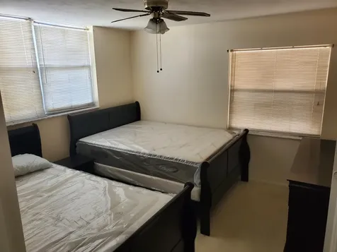 2811 Somerset Drive Lauderdale Lakes FL 33311