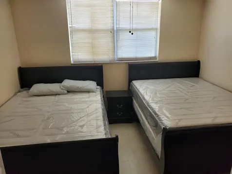 2811 Somerset Drive Lauderdale Lakes FL 33311