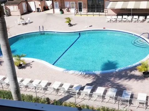 2811 Somerset Drive Lauderdale Lakes FL 33311