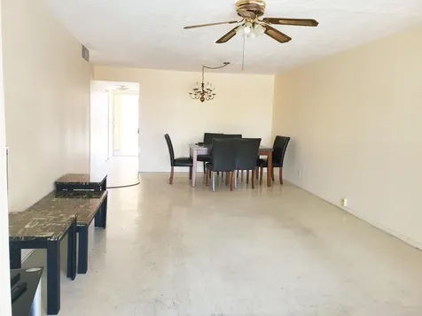 2811 Somerset Drive Lauderdale Lakes FL 33311