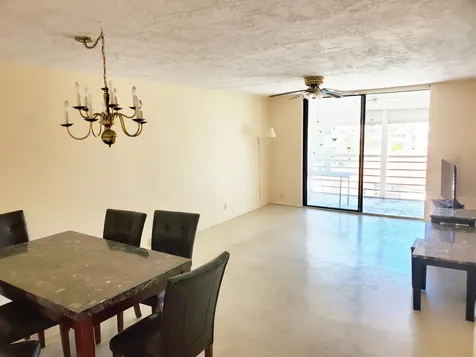 2811 Somerset Drive Lauderdale Lakes FL 33311