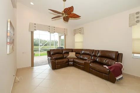 354 Nw Shoreview Drive Port Saint Lucie FL 34986