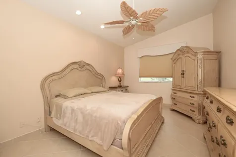 354 Nw Shoreview Drive Port Saint Lucie FL 34986