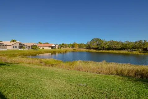 354 Nw Shoreview Drive Port Saint Lucie FL 34986