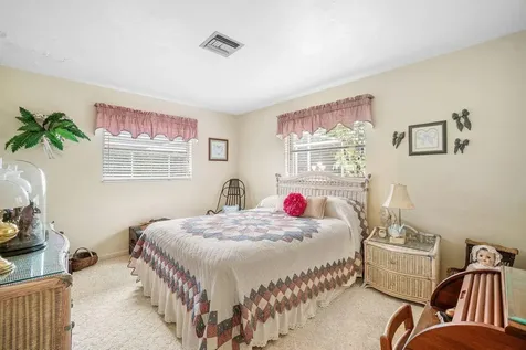1220 Sw 25th Place Boynton Beach FL 33426