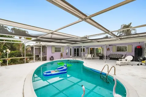 1220 Sw 25th Place Boynton Beach FL 33426