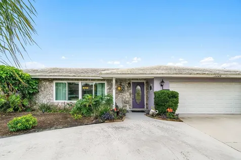 1220 Sw 25th Place Boynton Beach FL 33426