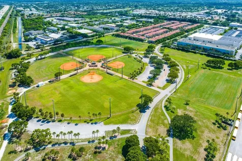 1220 Sw 25th Place Boynton Beach FL 33426