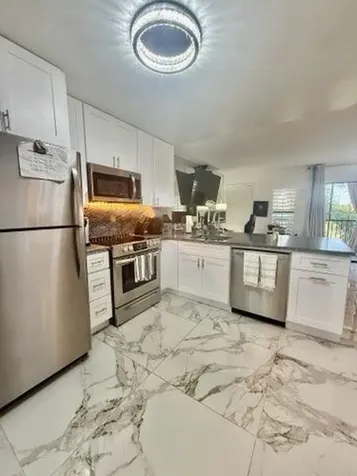 1605 S Us Highway 1 Jupiter FL 33477
