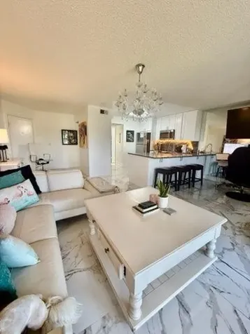 1605 S Us Highway 1 Jupiter FL 33477