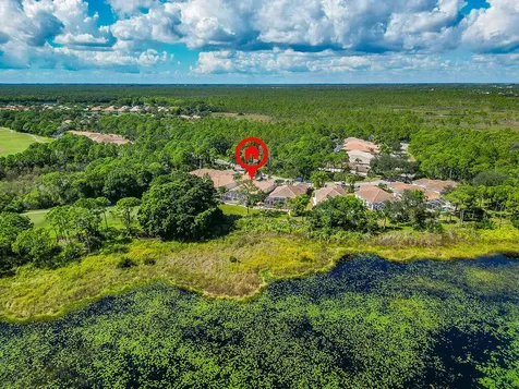 7945 Se Paurotis Lane Hobe Sound FL 33455