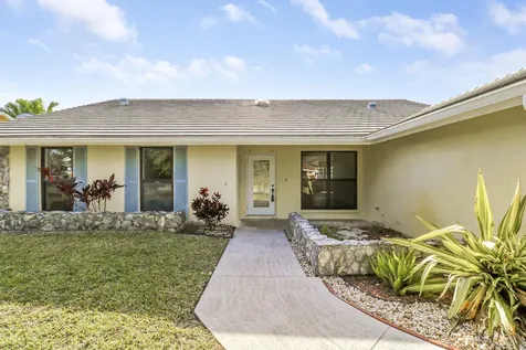 14616 Autumn Avenue Wellington FL 33414