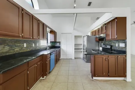 14616 Autumn Avenue Wellington FL 33414