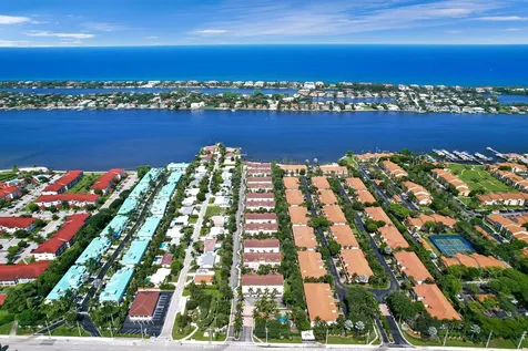 126 Ocean Cay Way Hypoluxo FL 33462