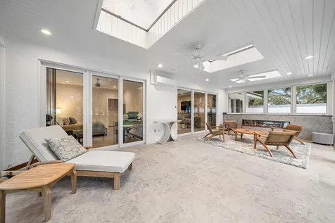 24 Oaks Lane Boynton Beach FL 33436