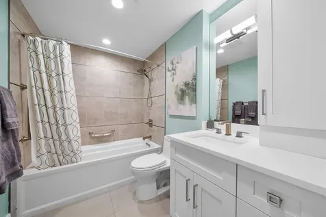 24 Oaks Lane Boynton Beach FL 33436