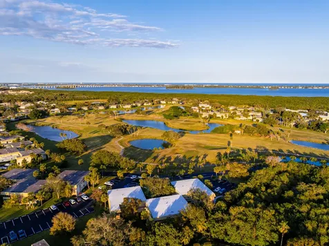 2 Vista Gardens Trail Vero Beach FL 32962