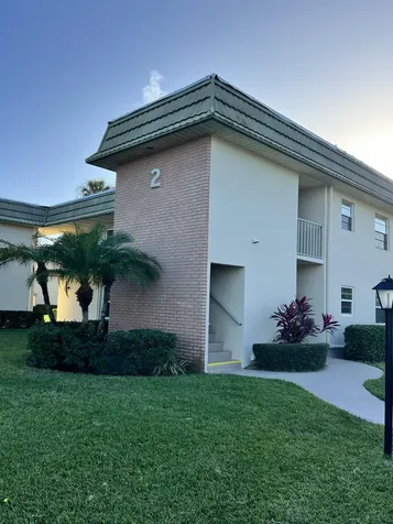 2 Vista Gardens Trail Vero Beach FL 32962