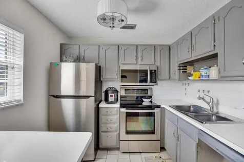 2 Vista Gardens Trail Vero Beach FL 32962