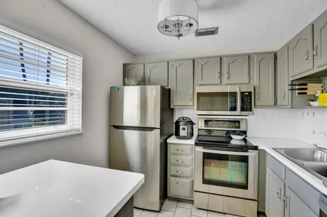 2 Vista Gardens Trail Vero Beach FL 32962