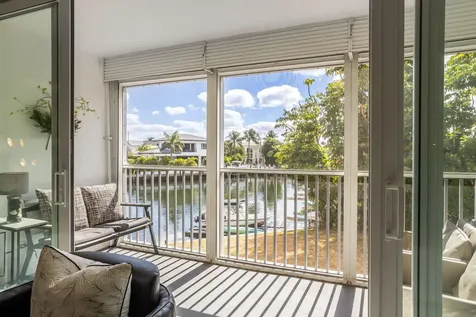 698 Ne Spanish River Boulevard Boca Raton FL 33431