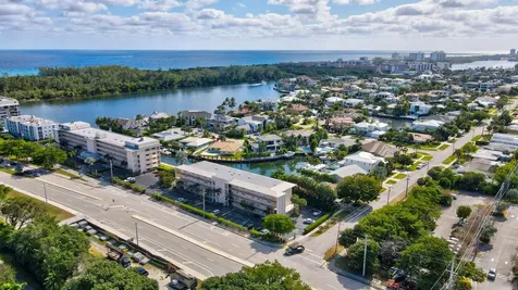 698 Ne Spanish River Boulevard Boca Raton FL 33431