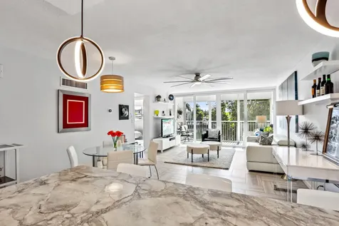 698 Ne Spanish River Boulevard Boca Raton FL 33431