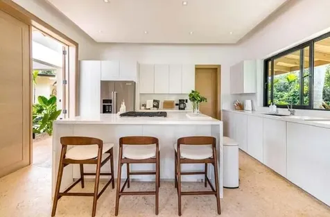 31 00 Casa De Campo DR 22000